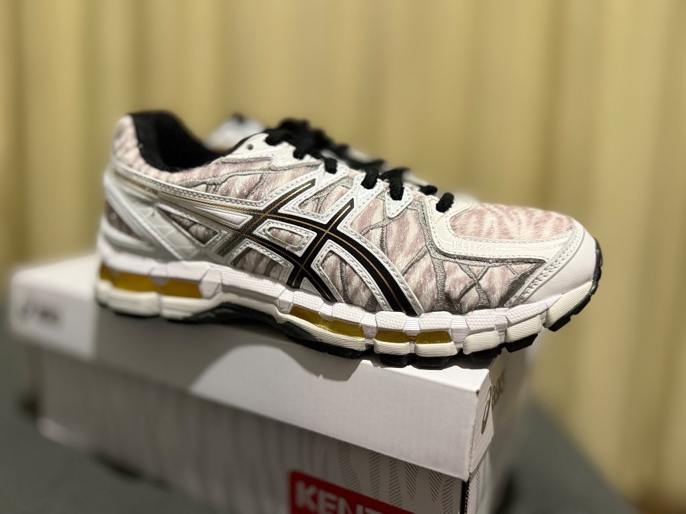 Kenzo x Asics Gel-Kayano 20 Glacier Grey Black