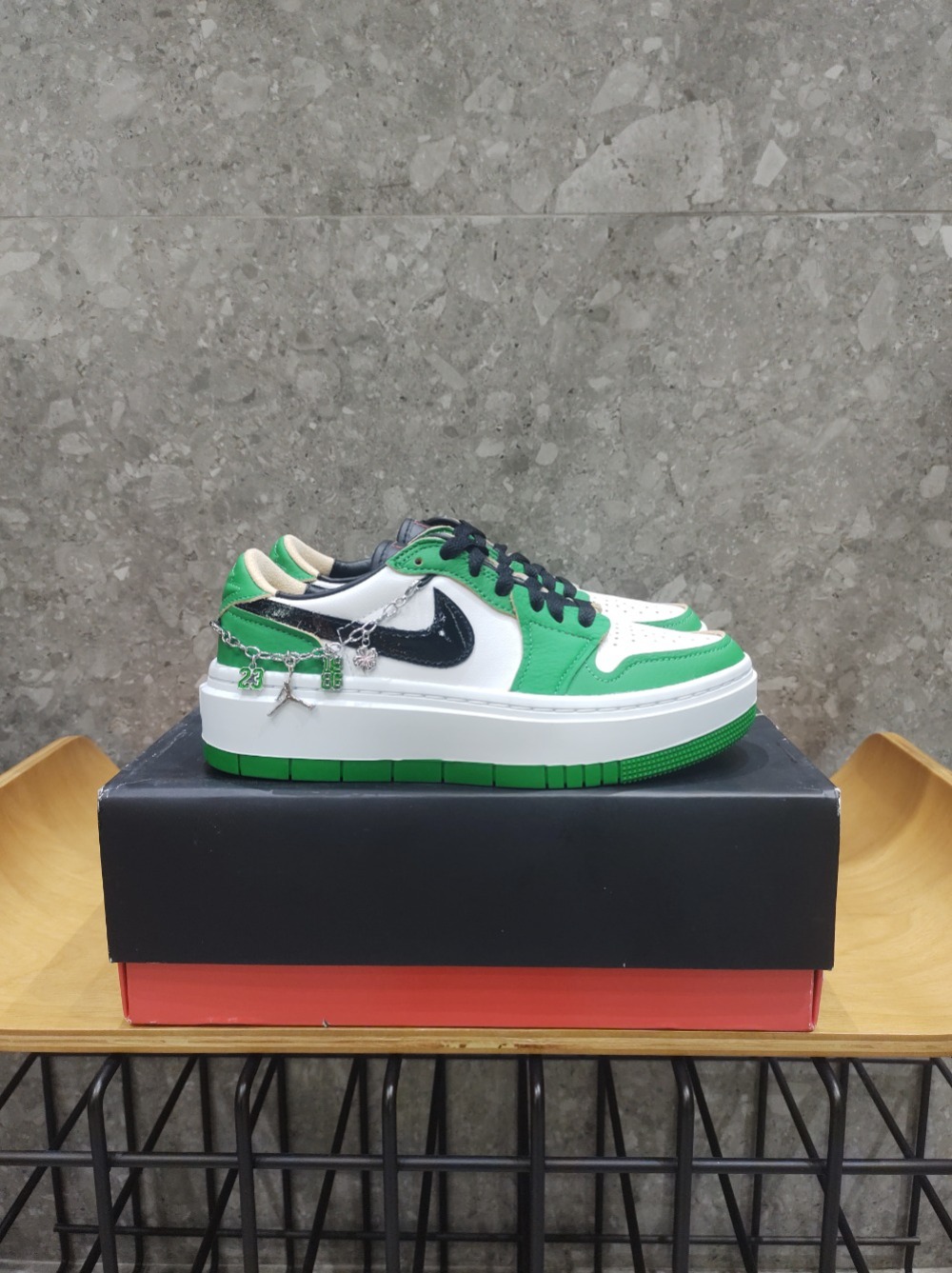 Air Jordan 1 Elevate Low SE Lucky Green