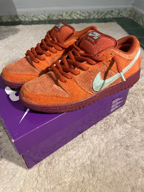Nike SB Dunk Low Pro Mystic Red and Rosewood — 41, Usado