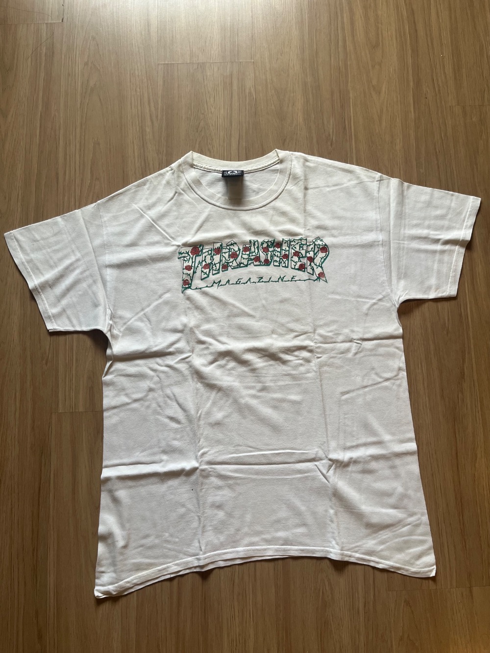 Camiseta Thrasher Branca Rose