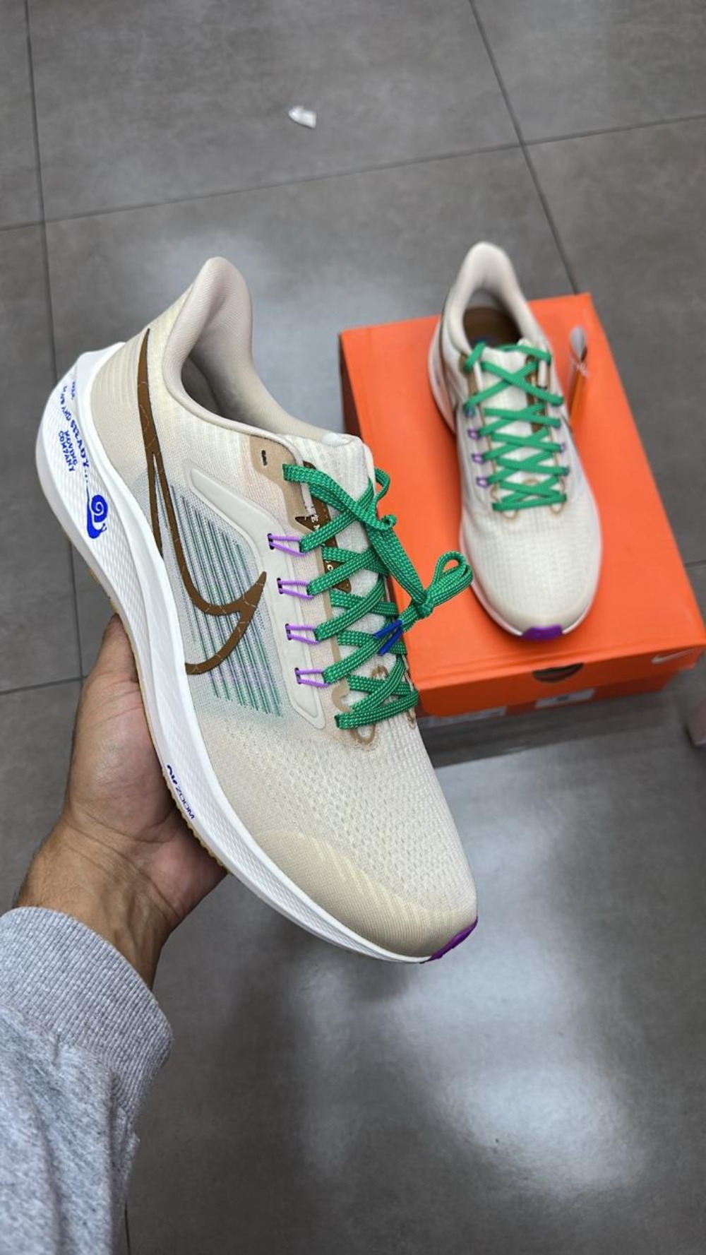 Nike Air Zoom Pegasus 39 Premium Moving Company