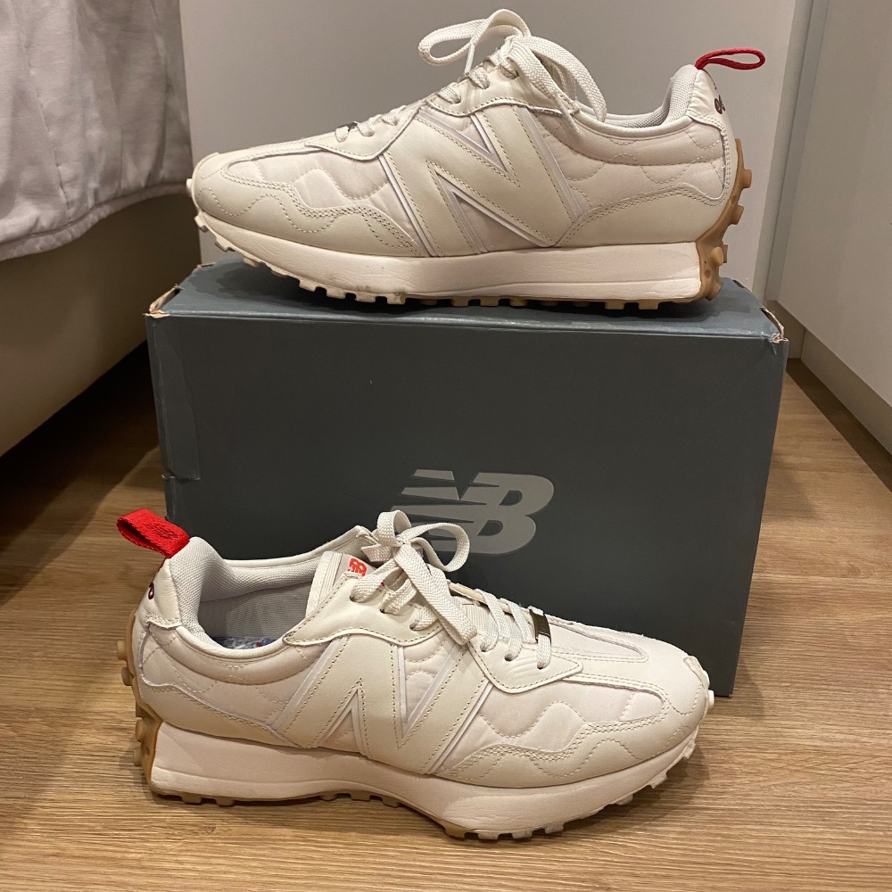 New Balance 327 The Pacer