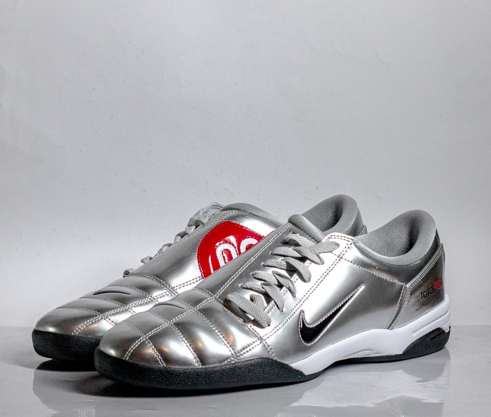 Nike Total 90 Metallic Silver Black — 42, Novo