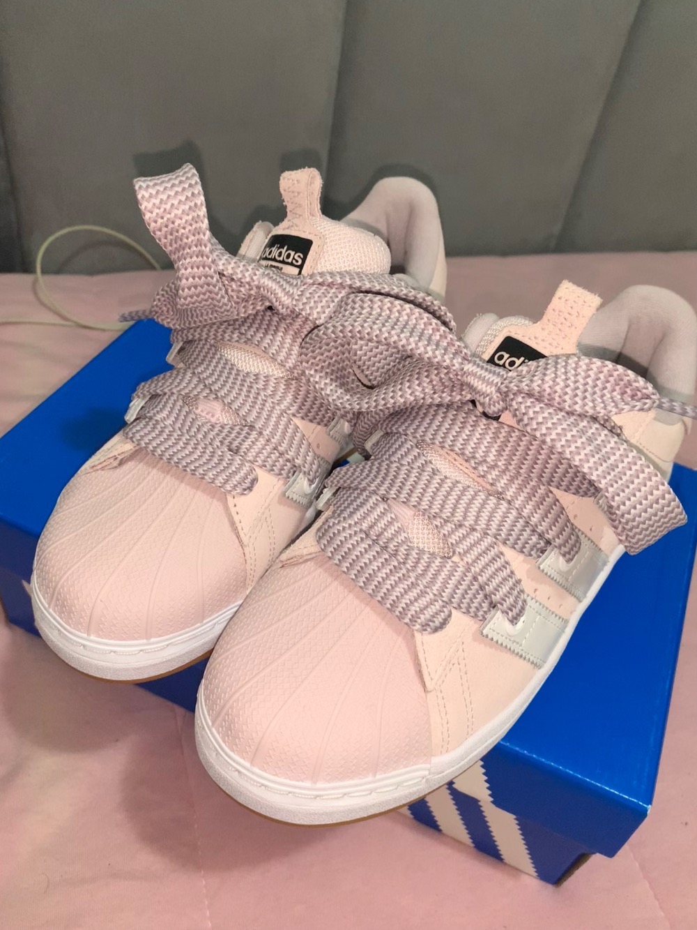 adidas Superstar XLG W Almost Pink
