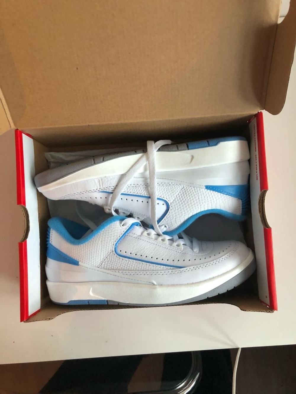 Air Jordan 2 Low University Blue — 35.5, Usado