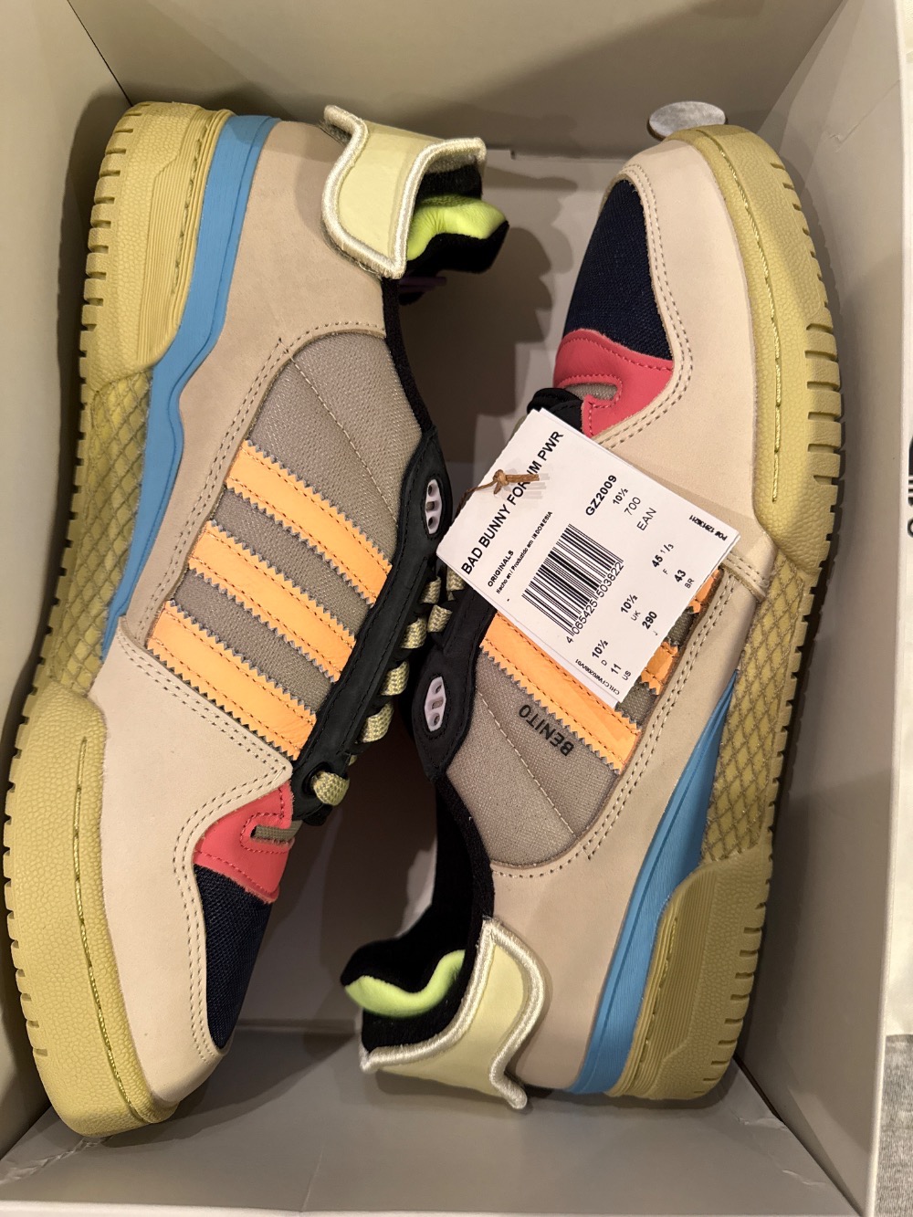 Bad Bunny x adidas Forum Powerphase Catch and Throw