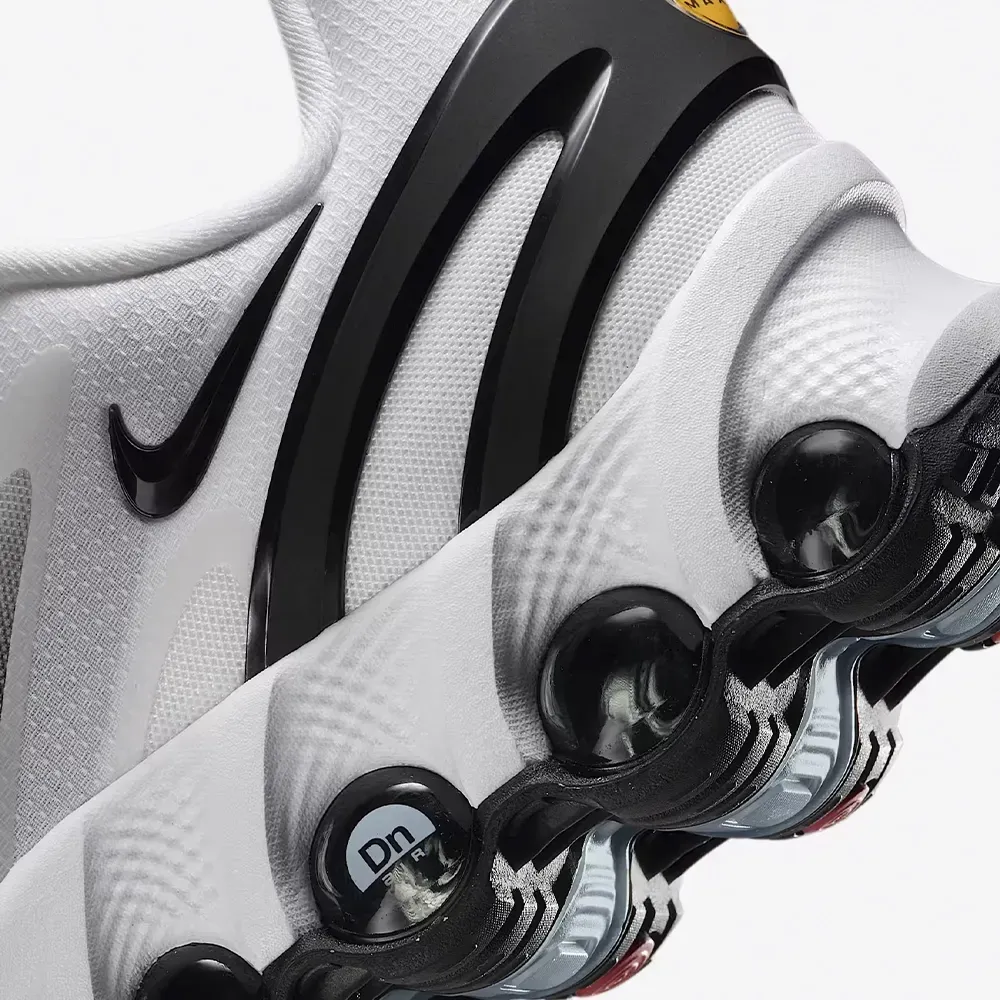 Nike Air Max Dn8 White Black - Droper