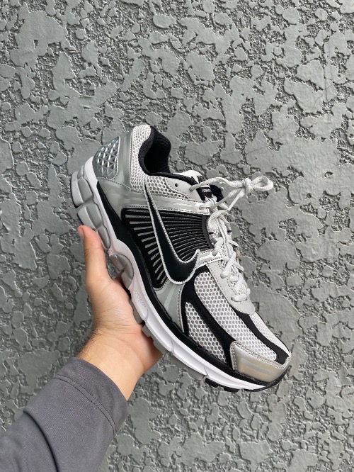 Nike Zoom Vomero 5 Metallic Silver and Black