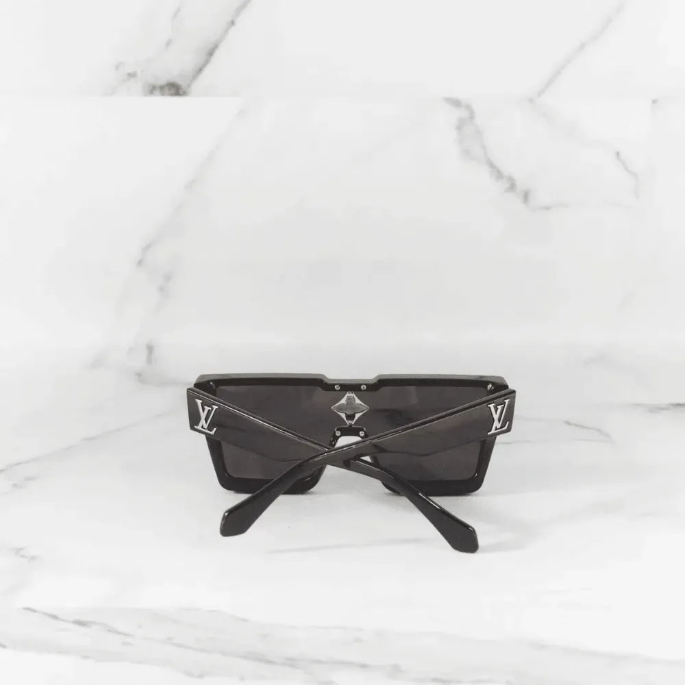 Óculos Louis Vuitton Cyclone Cristal Black - Droper