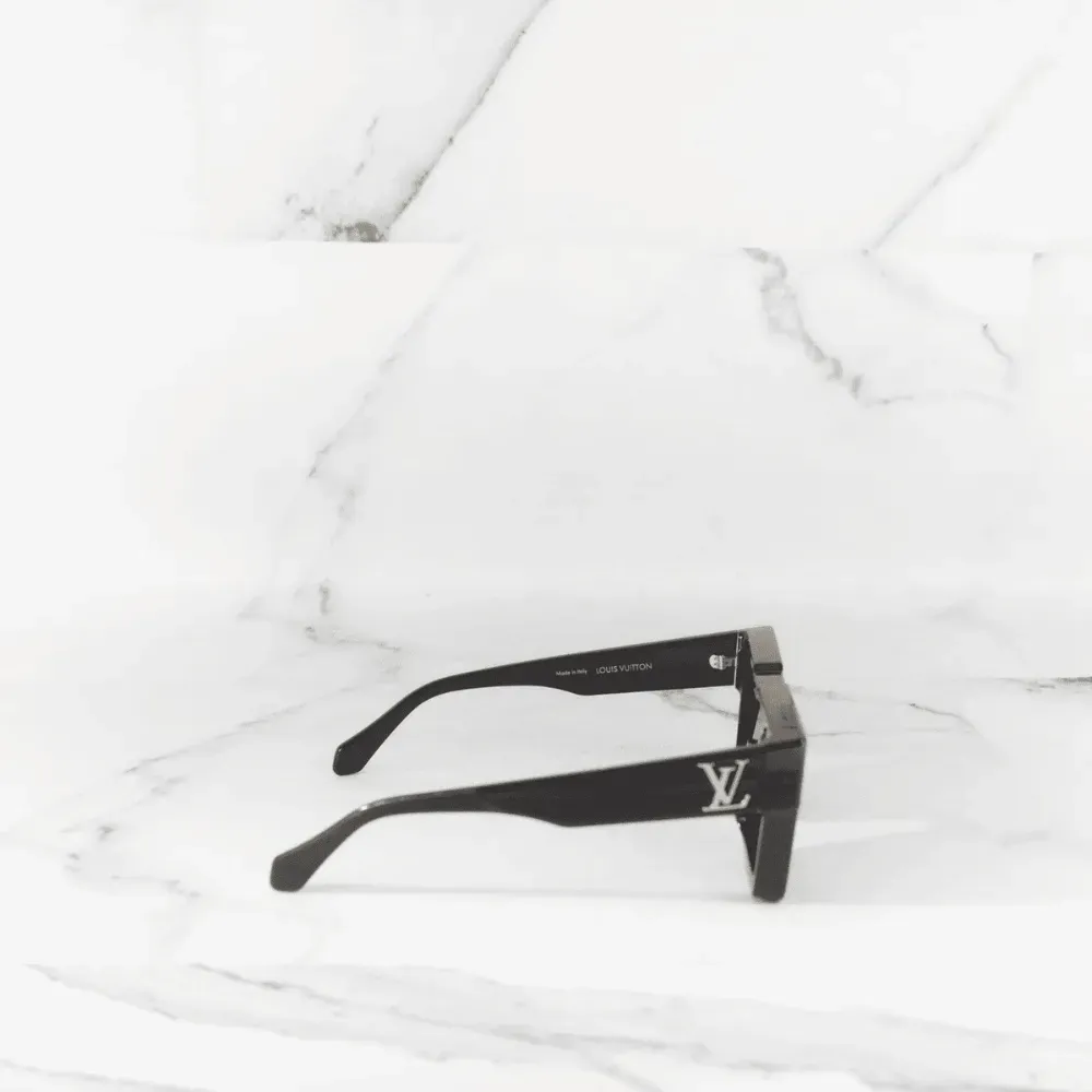 Óculos Louis Vuitton Cyclone Cristal Black - Droper