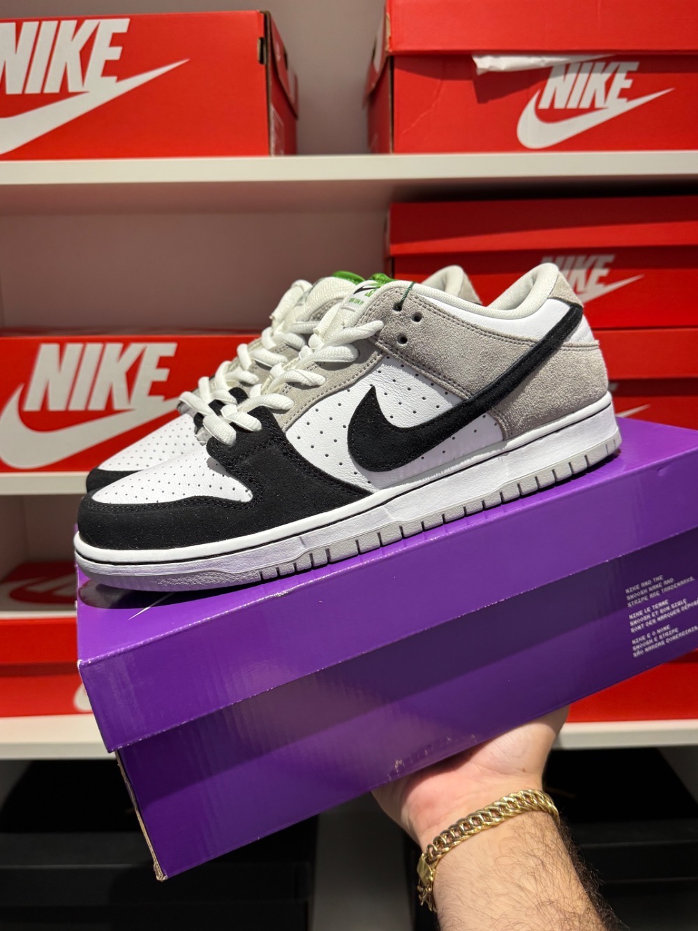 Nike SB Dunk Low Chlorophyll — 40, Novo