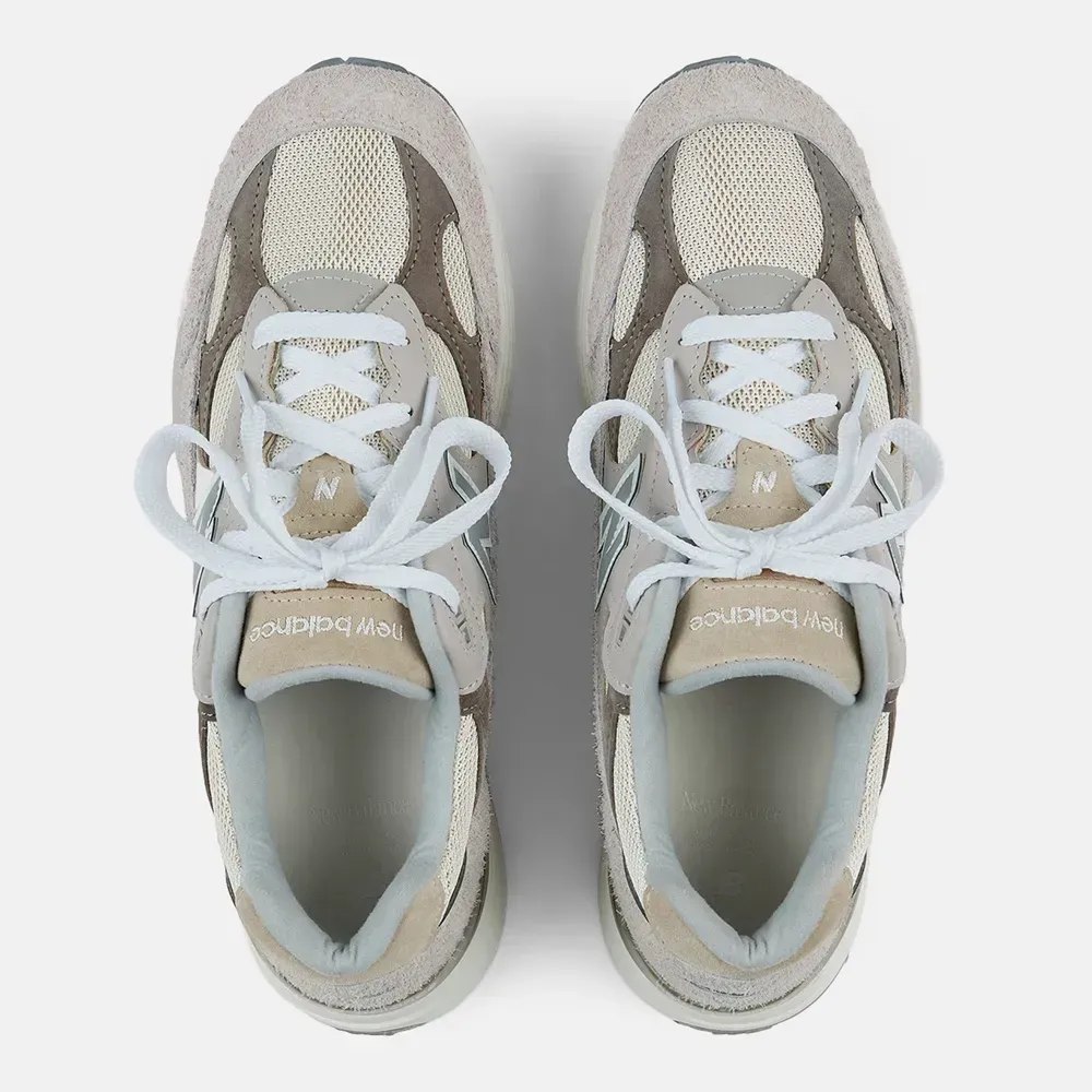 Imagem Teddy Santis x New Balance U992MM Made in USA Moonrock Mushroom