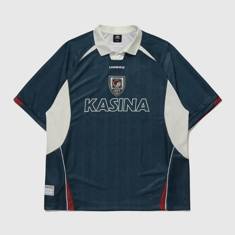 Kasina x Umbro Camiseta 1997 Football Jersey Navy - Droper