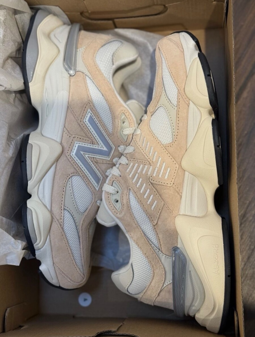 New Balance 9060 Vintage Rose Sea Salt — 34, Novo