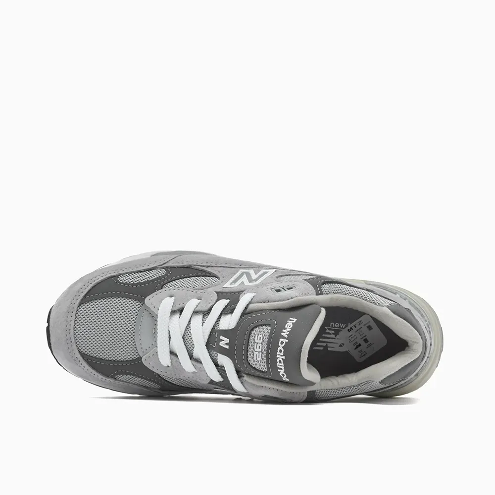 Imagem New Balance 992 MiUSA Grey Silver Metallic