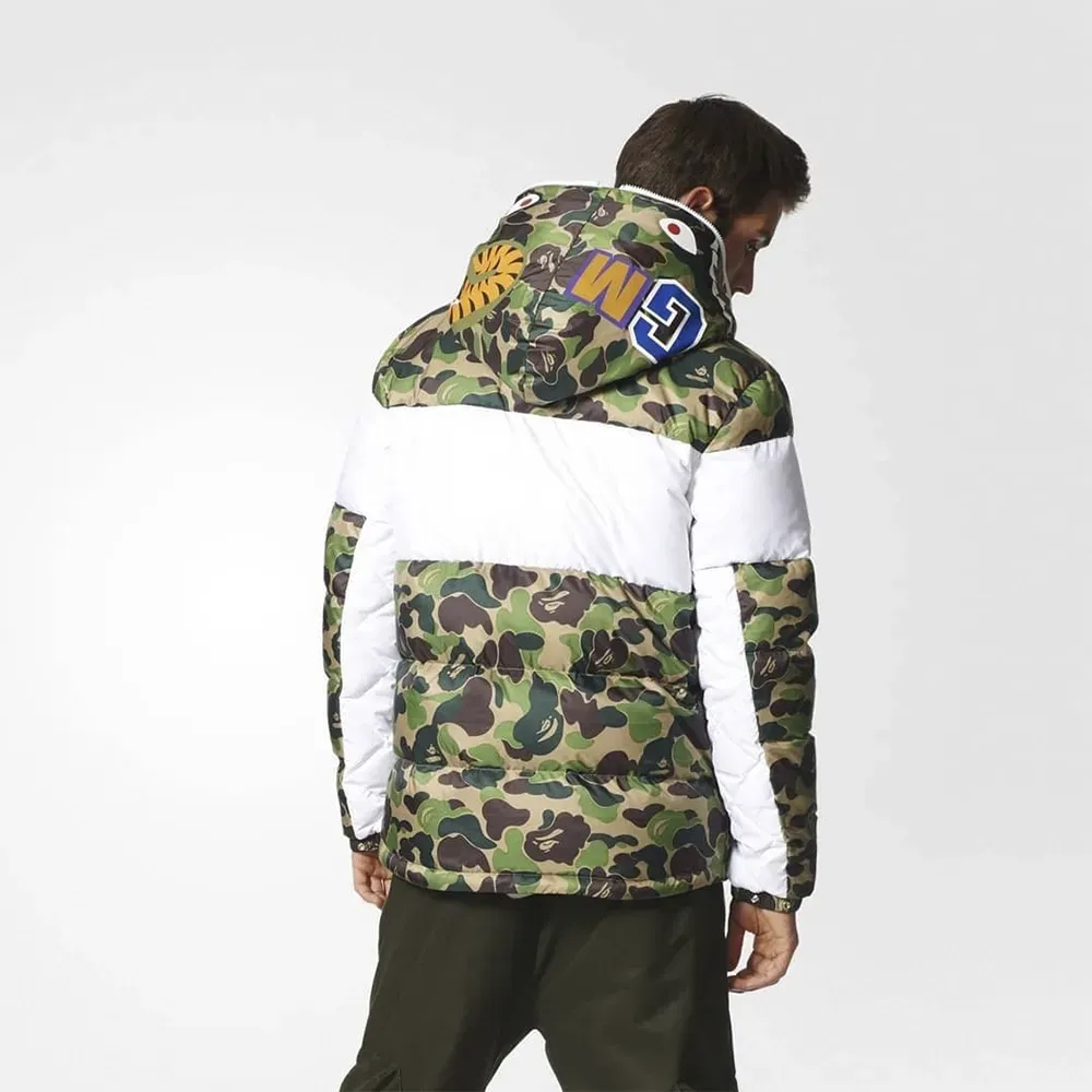 BAPE x adidas Jaqueta ABC Camo Firebird Shark Puffer Green - Droper