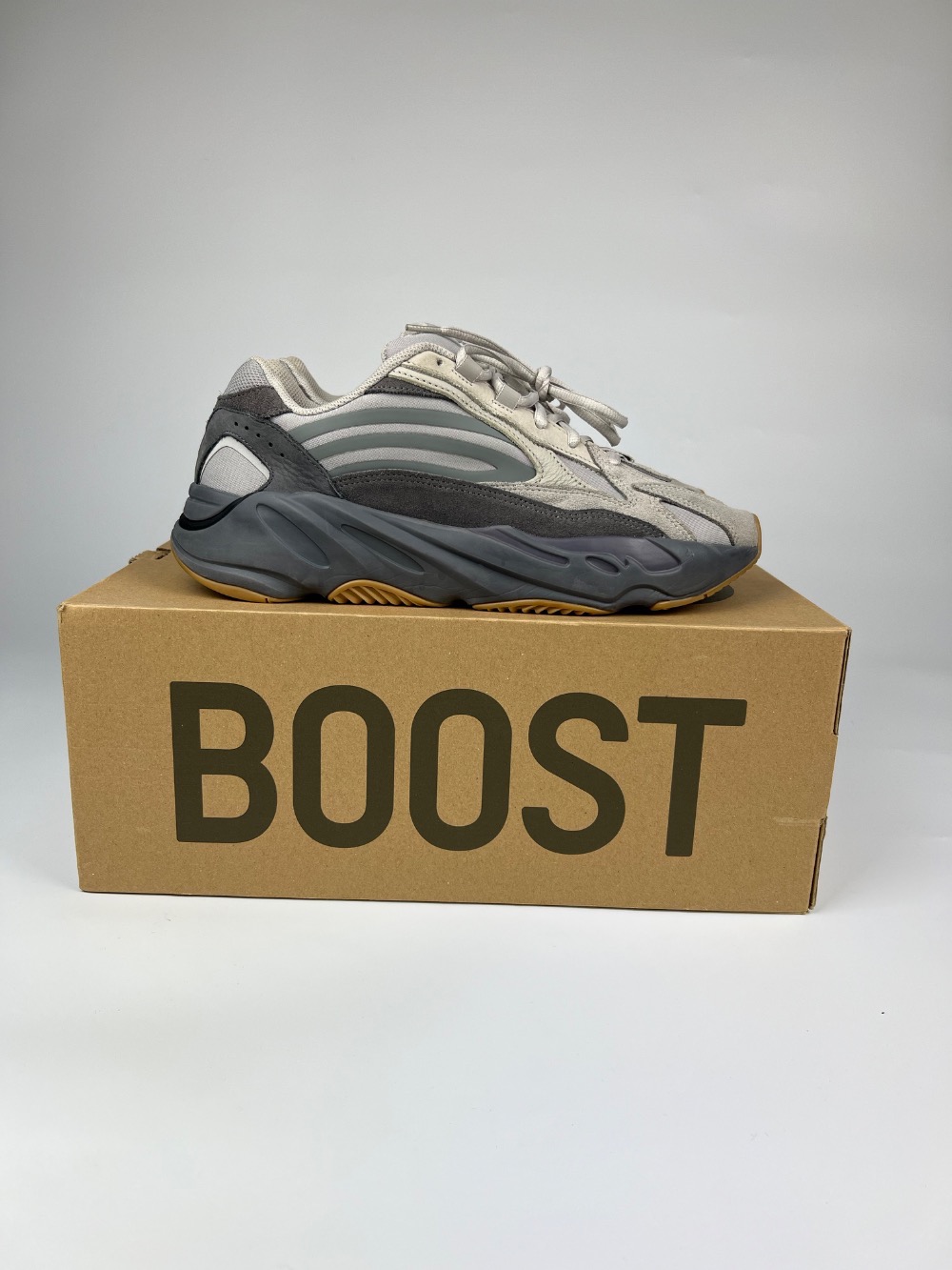 Yeezy 700 V2 Tephra
