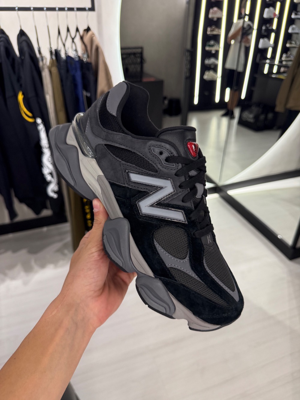 New Balance 9060 Castlerock — 41, Novo