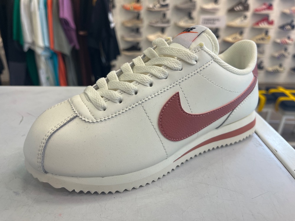 Nike Cortez Leather Canyon Pink