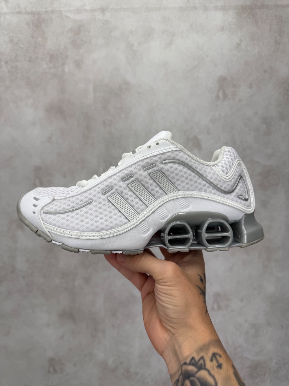 adidas Megaride O1 Cloud White Silver Metallic