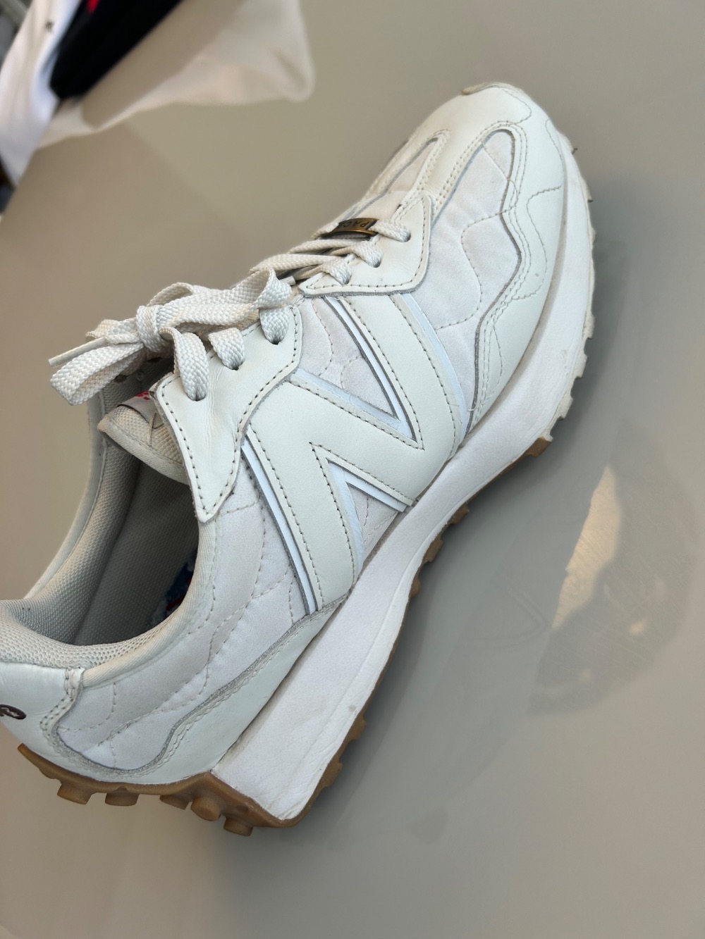 New Balance 327 The Pacer