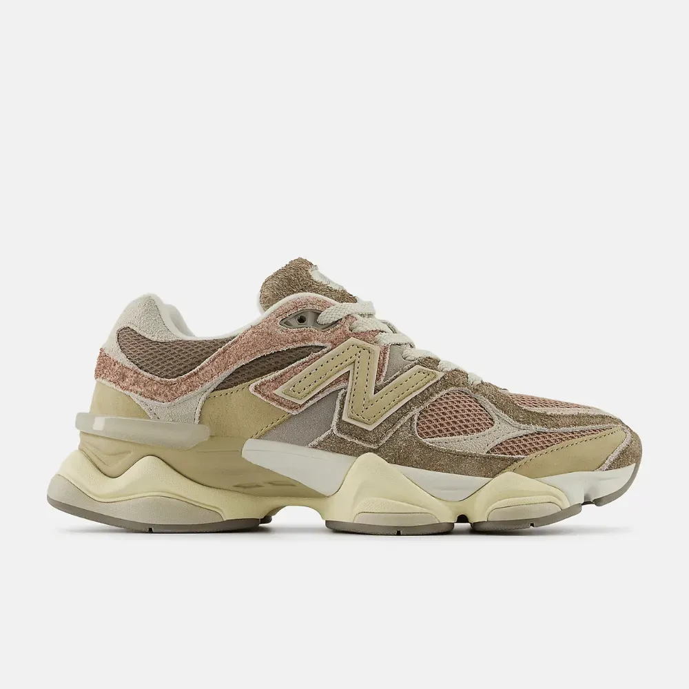 New Balance 9060 Landslide Mushroom Incense foto 1