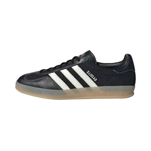 adidas Gazelle Futsal Core Black Off White Magic Beige