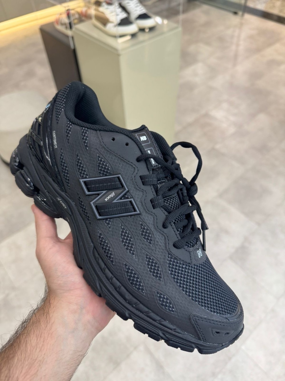 New Balance 1906W Black Silver Metallic — 41, Novo