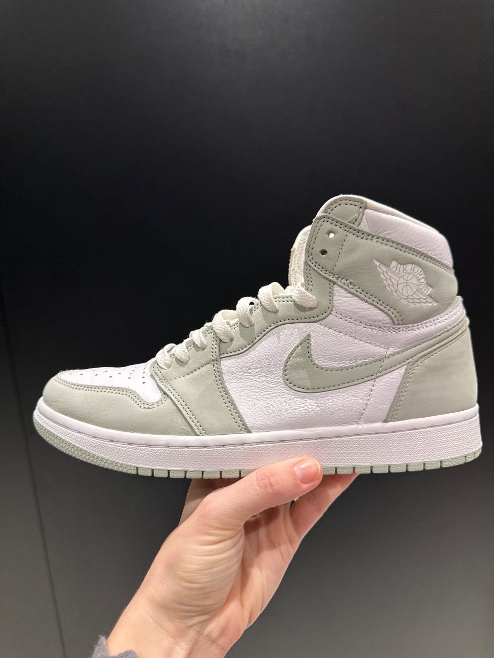 Air Jordan 1 High Seafoam — 40, Usado