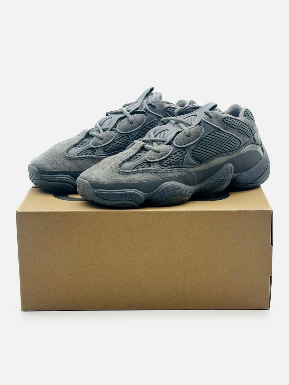 Yeezy 500 Granite — 38, Novo