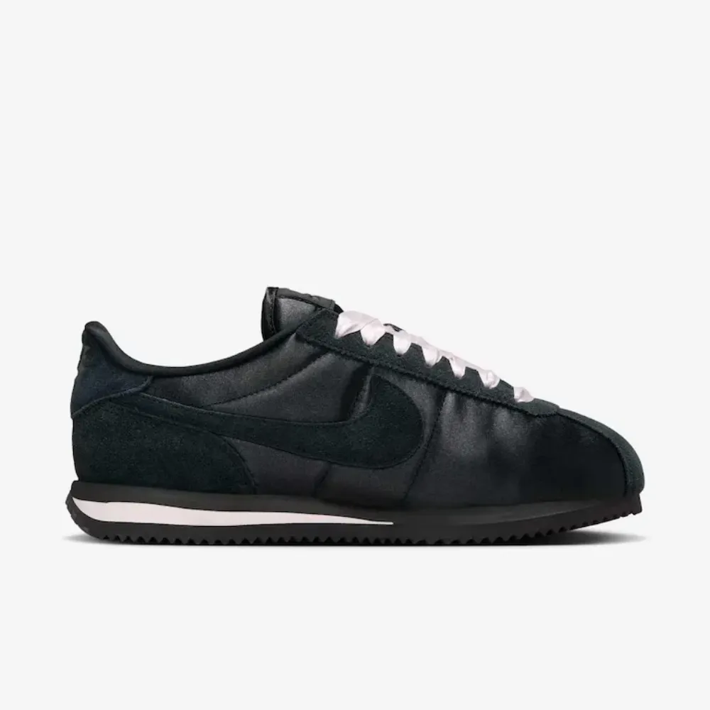 Nike Cortez TXT Black Satin - Droper