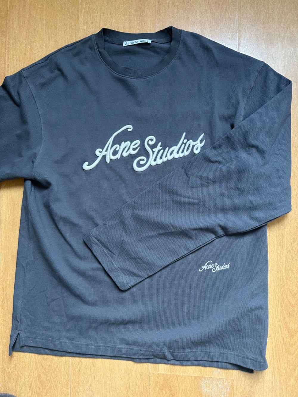 Camiseta Acne Studios manga longa- relaxed fit