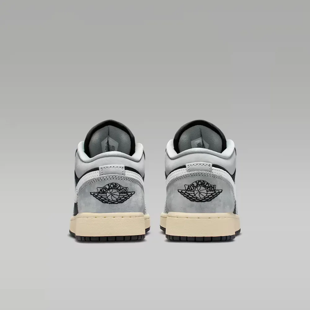 Air Jordan 1 Low SE Light Smoke Grey Off Noir - Droper