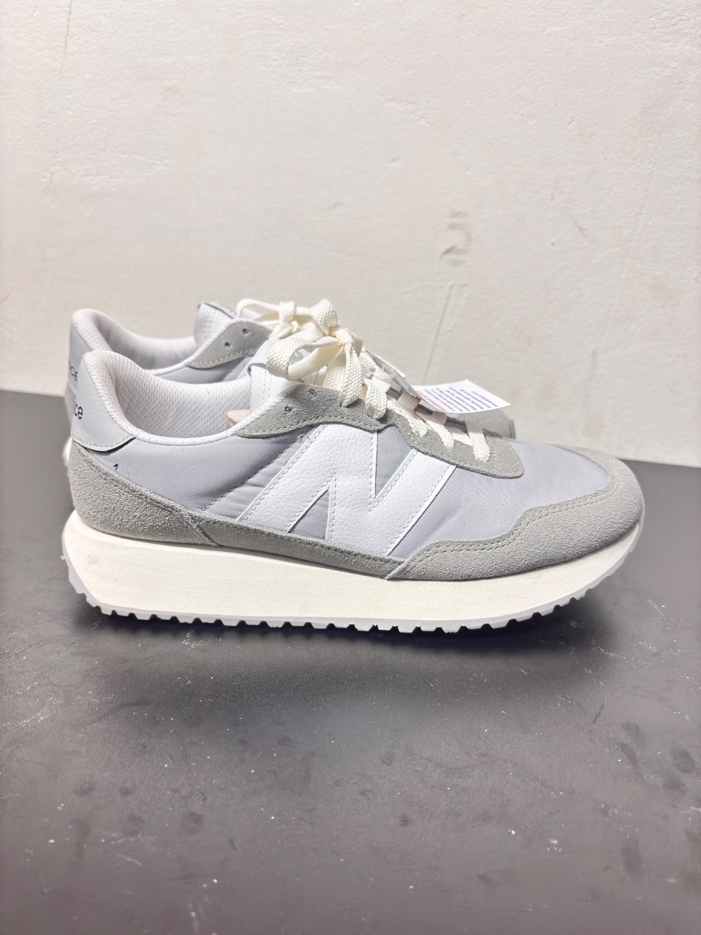 New balance 237v1