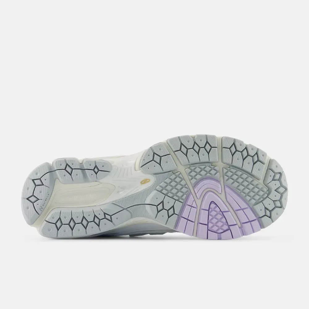 Tyrese Maxey x New Balance 1906R White Bright Sky Sea Salt foto 5