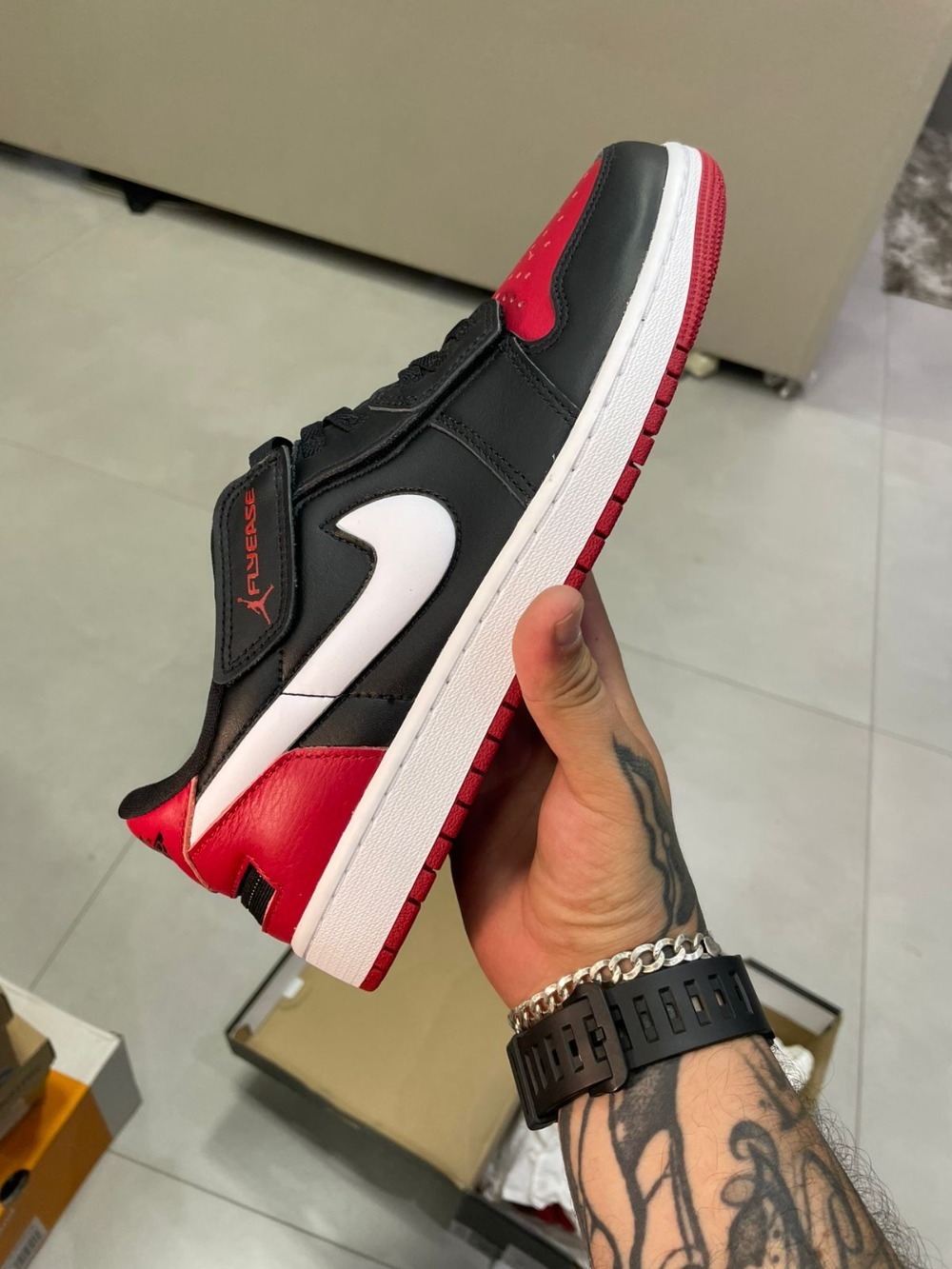Air Jordan 1 Low FlyEase - Droper
