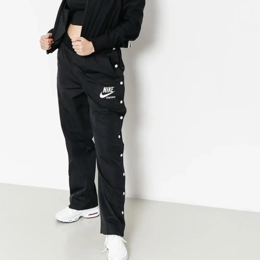 Calça Nike Sportswear Snap Archive Black - Droper