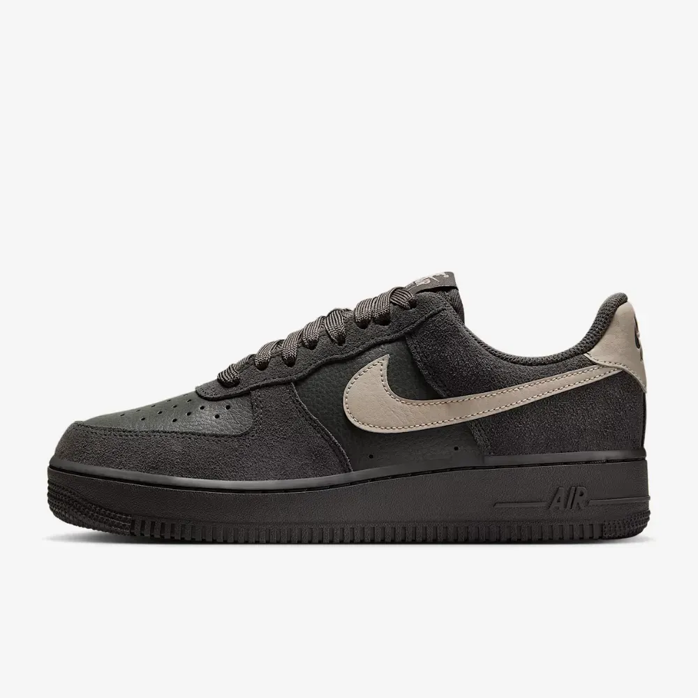 Nike Air Force 1 Low Medium Ash Off-Noir Malt foto 1