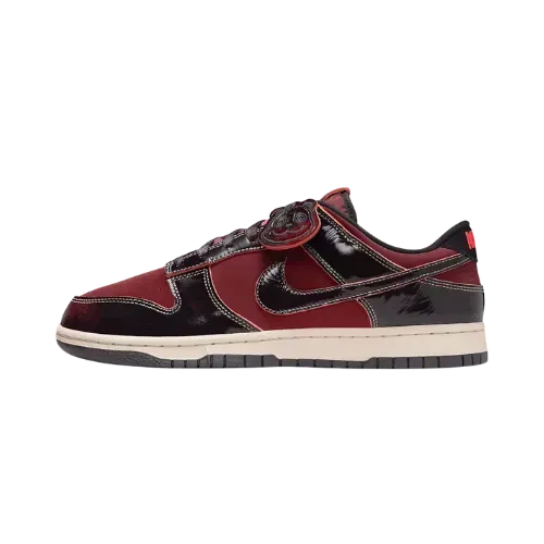 Nike Dunk Low SE Red Panda
