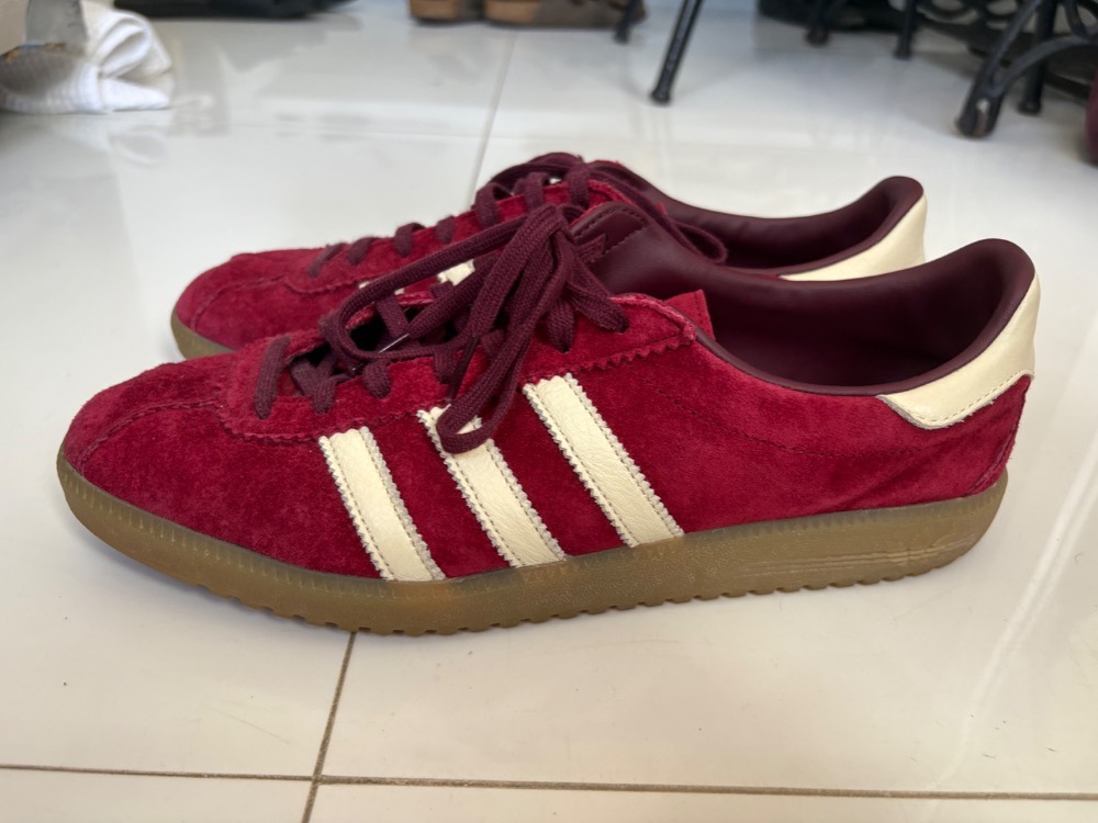 adidas Bermuda Collegiate Burgundy — 41, Usado