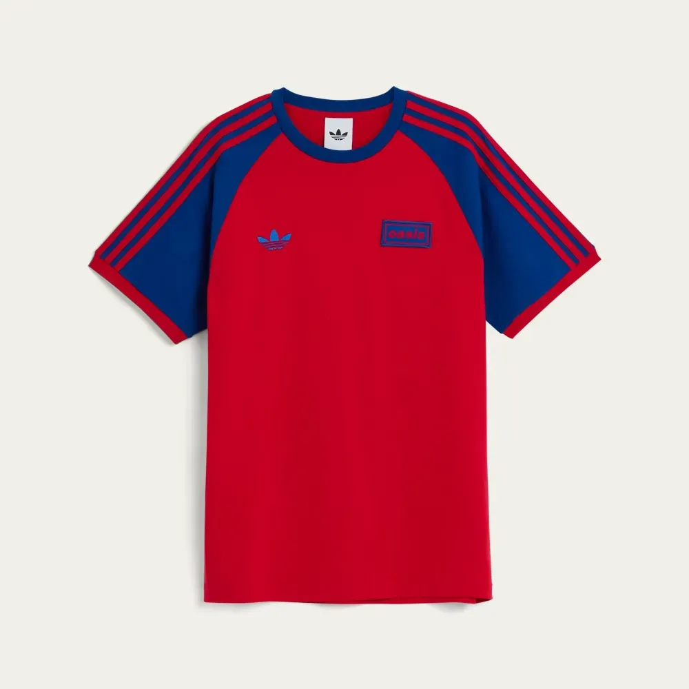 Oasis x adidas Camiseta Tour 3-Stripes Better Scarlet - Droper