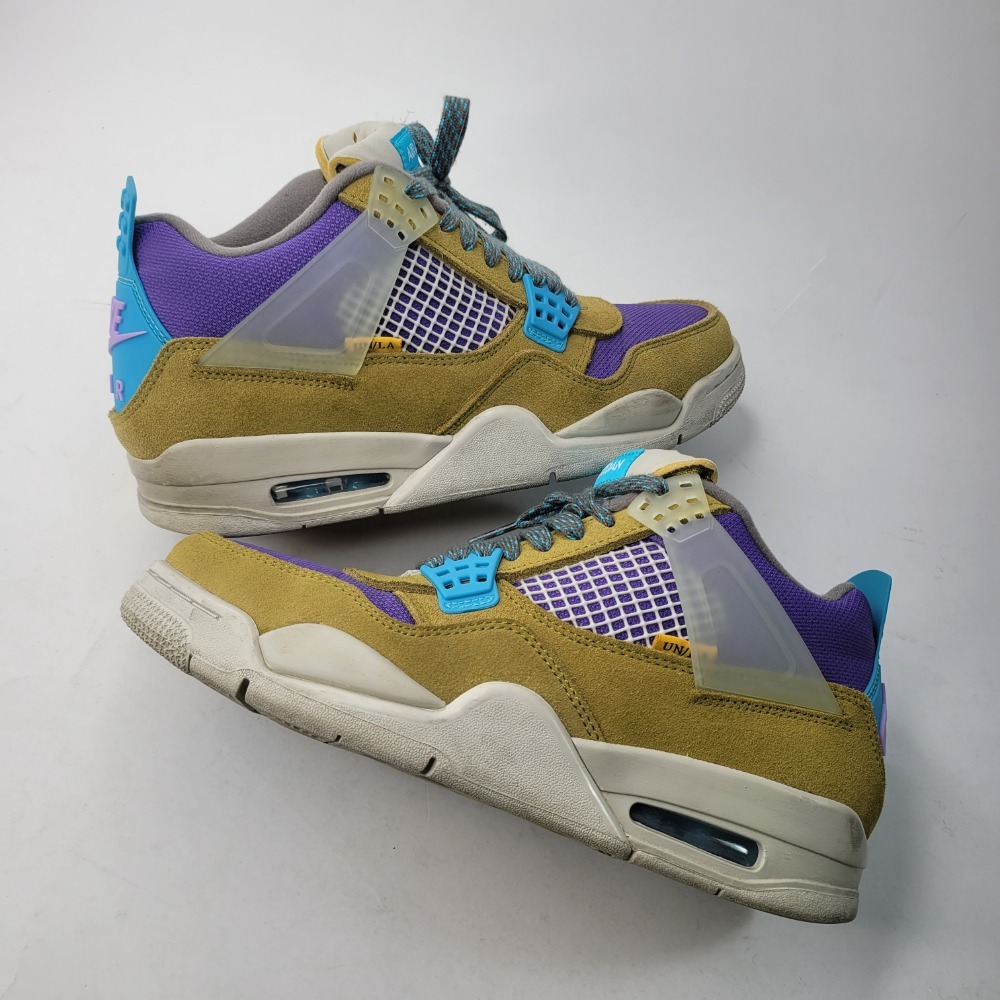 Union LA x Air Jordan 4 Retro Desert Moss — 39.5, Usado