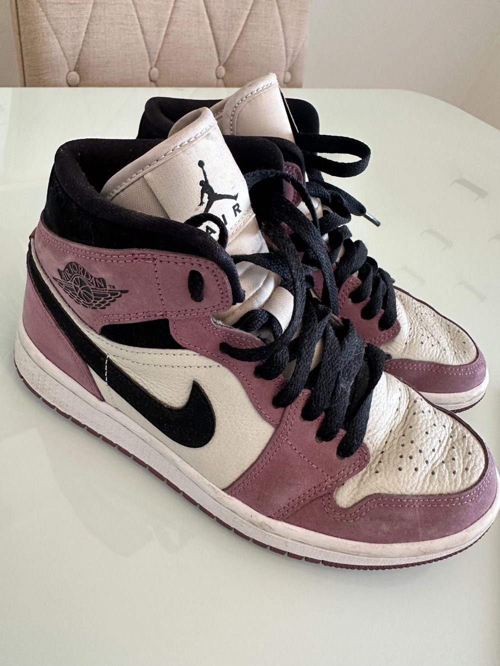 Air Jordan 1 Mid SE Berry Pink — 35, Usado
