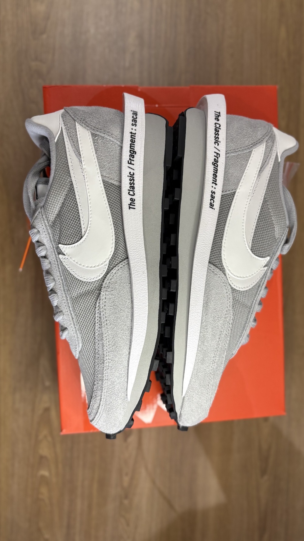 Fragment Design x sacai x Nike LDV Waffle Light Smoke Grey — 40.5, Novo