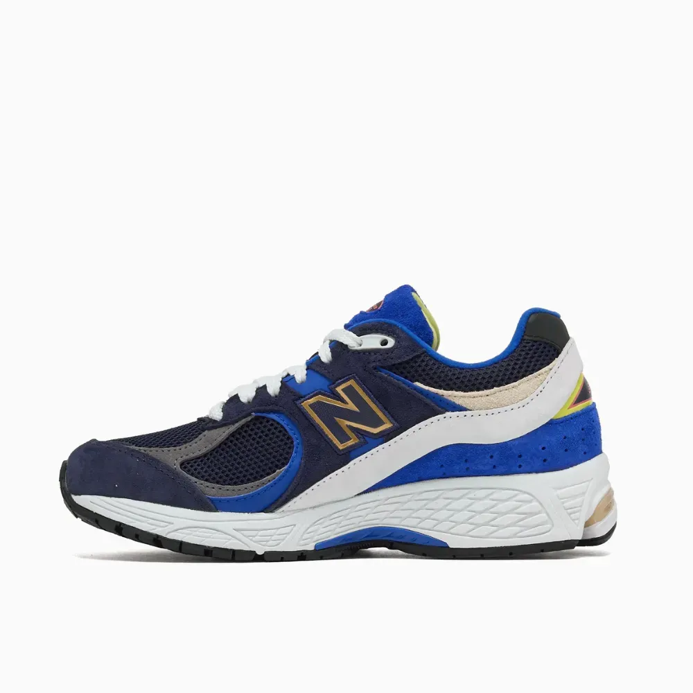 FC Porto x New Balance 2002R foto 3