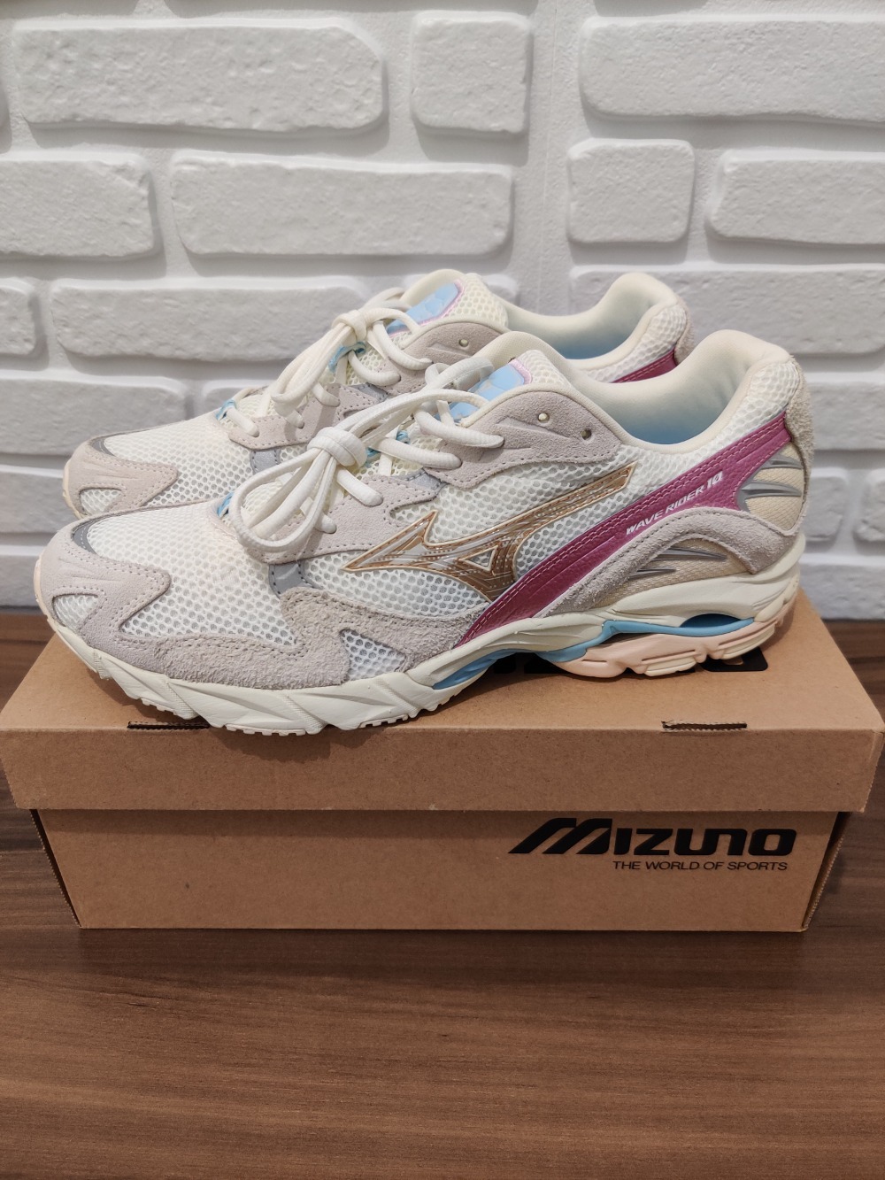 Mizuno Wave Rider 10 Kosei Pack Pink
