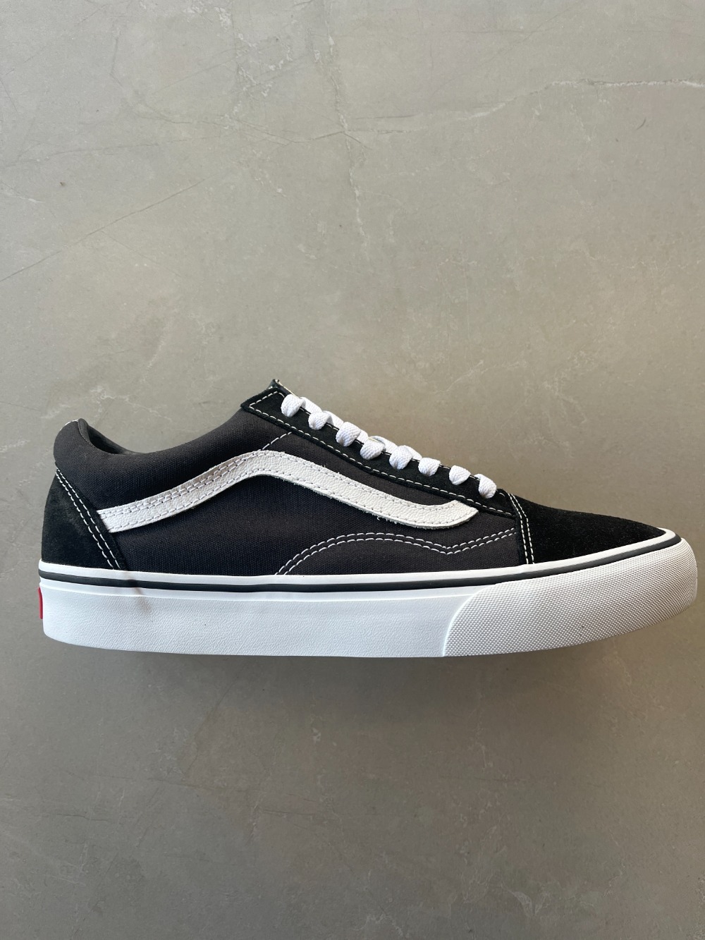 Vans Old Skool Black White — 41, Novo