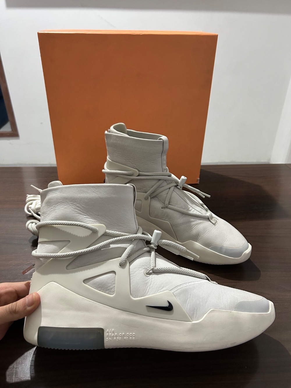 Nike Air Fear of God 1 - Droper