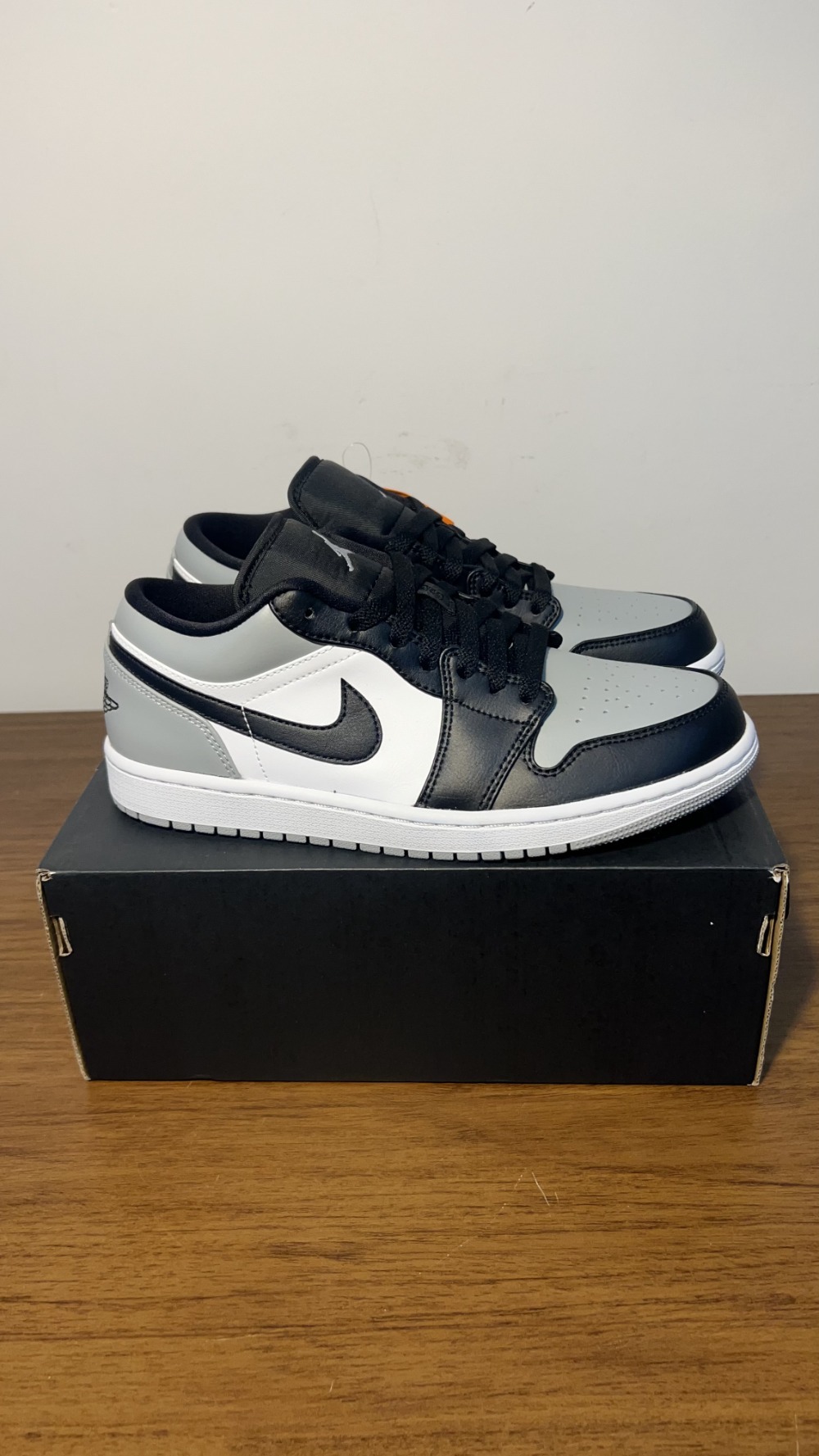 Air Jordan 1 Low Smoke Grey Toe — 40, Novo