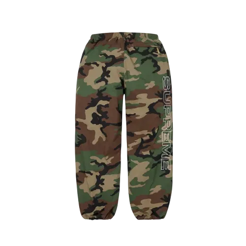 Calça Supreme Spellout Embroidered Ripstop Track Woodland Camo